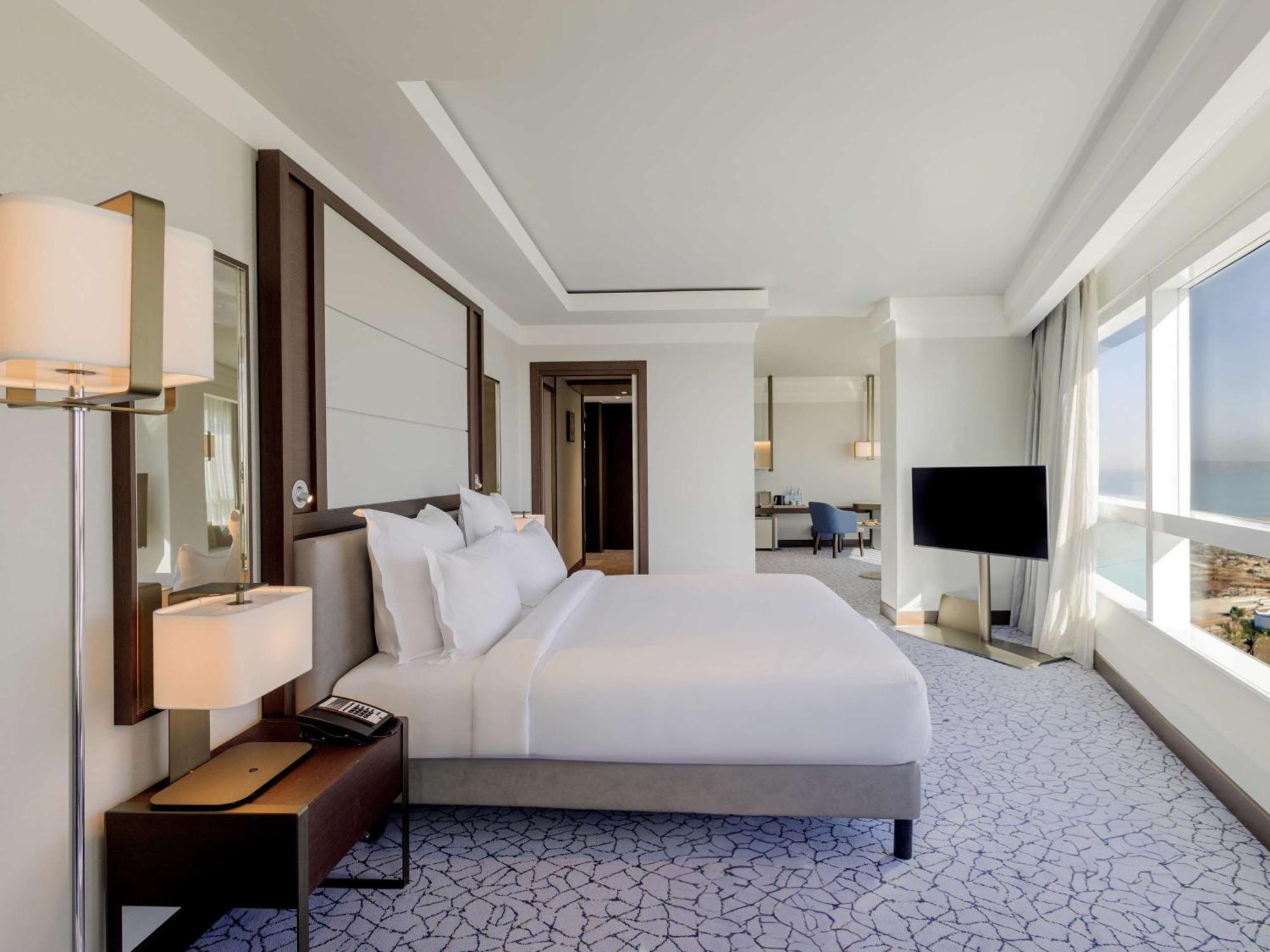 Hotel Oran Bay Managed By Accor Exterior photo