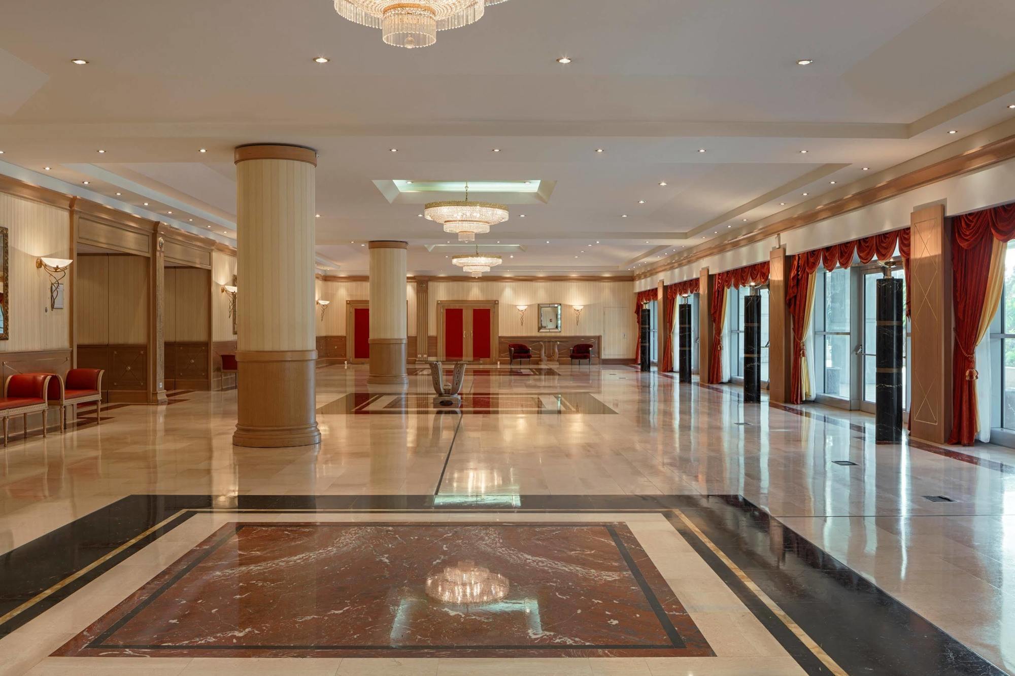 Hotel Oran Bay Managed By Accor Exterior photo